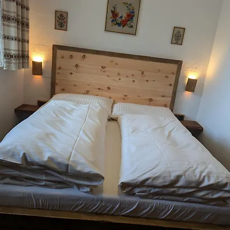 Ferienwohnung Bergfreund Lermoos Zimmer foto